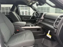 2026 RAM 3500 Big Horn | Thumbnail Photo 10 of 16