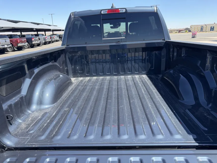 2026 RAM 1500 Big Horn | Photo 7 of 19