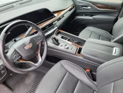 2024 Cadillac Escalade 4WD Premium Luxury | Thumbnail Photo 11 of 33