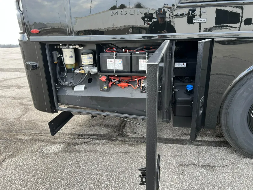 2026 Newmar Mountain Aire 4118 | Photo 44 of 44