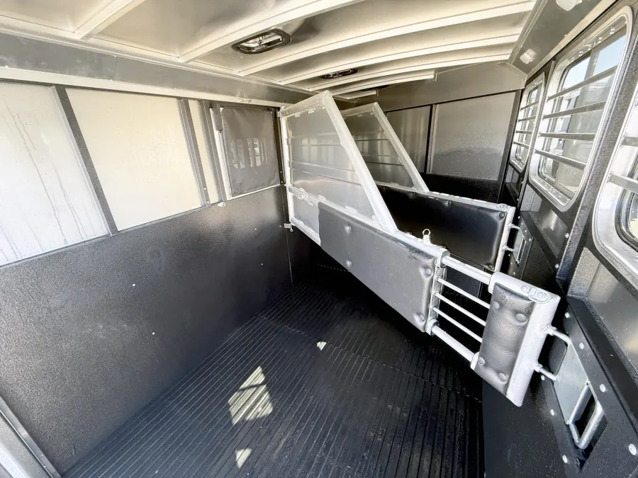 2025 Logan Coach Bullseye 3HBP | Photo 11 of 13