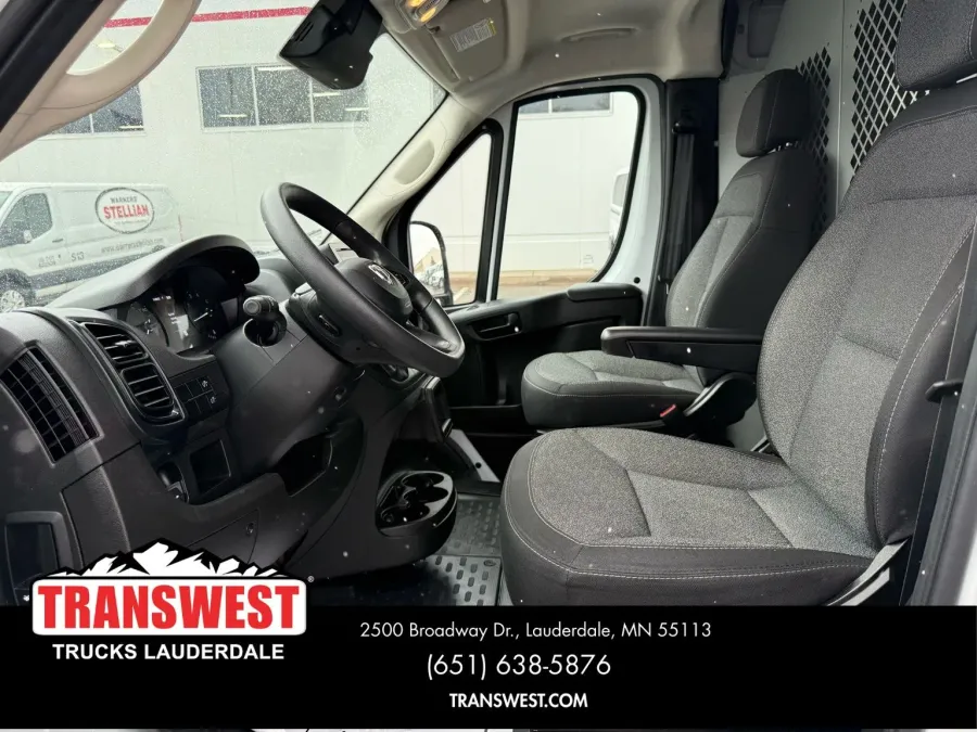 2023 RAM ProMaster 2500 High Roof | Photo 4 of 20