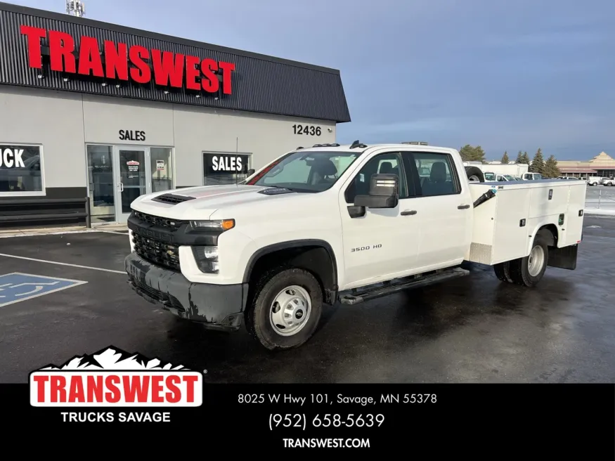 2023 Chevrolet 3500 | Photo 1 of 17