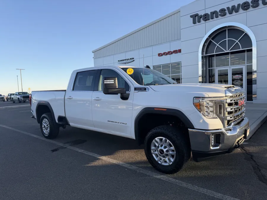 2022 GMC Sierra 2500HD SLE | Photo 1 of 18