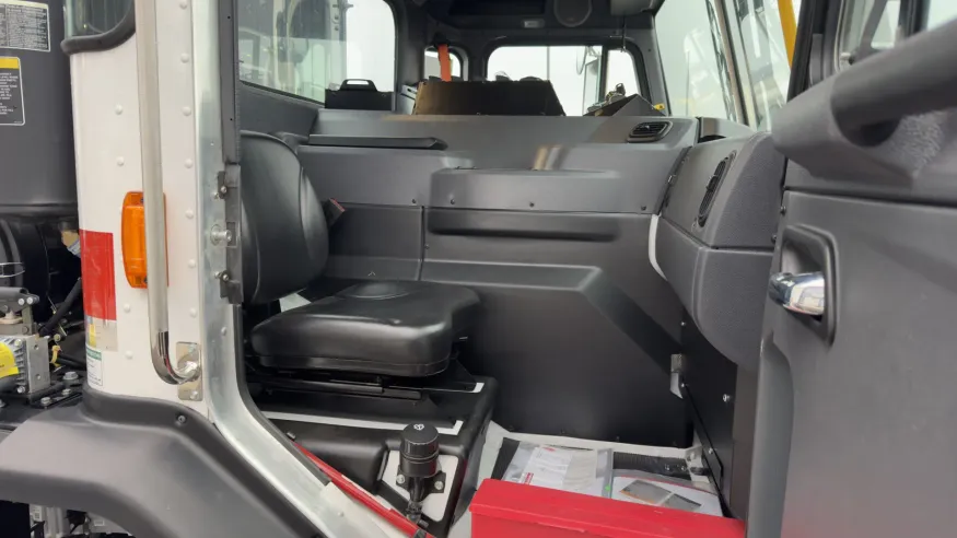 2026 Peterbilt 520 | Photo 11 of 20