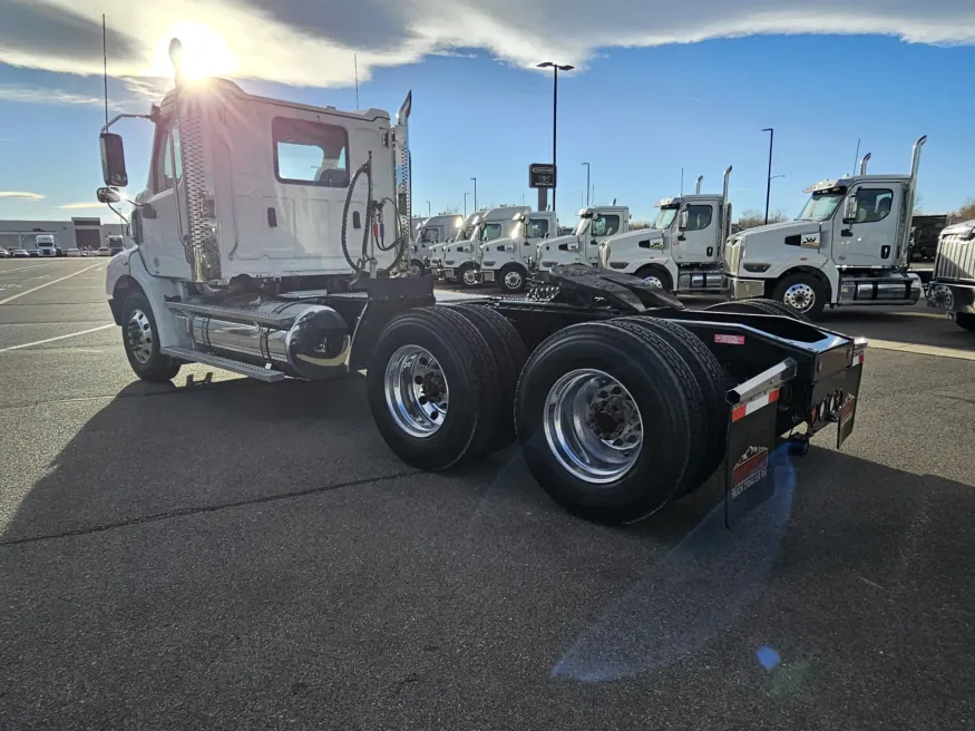 2023 Western Star 47X | Photo 6 of 18