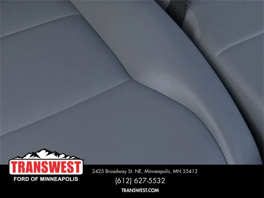 2025 Ford Super Duty F-350 | Photo 16 of 22