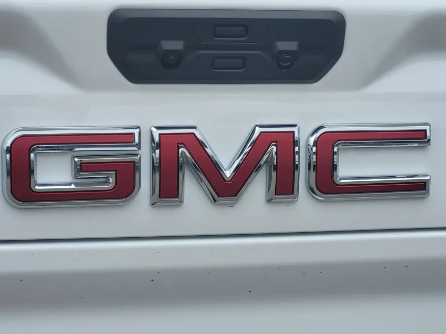 2026 GMC Sierra 2500HD SLE | Photo 10 of 24