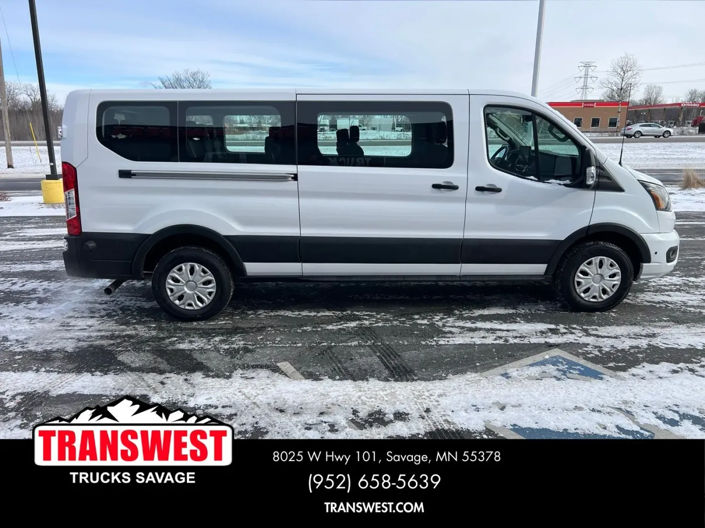 2024 Ford Transit-350 XLT | Photo 5 of 18
