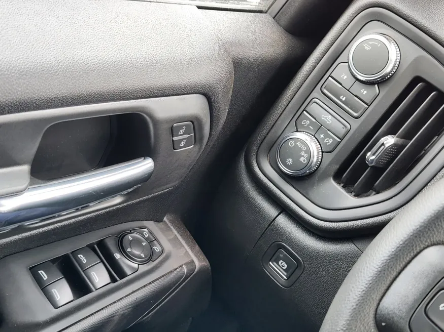 2026 GMC Sierra 3500HD CC Pro | Photo 14 of 20