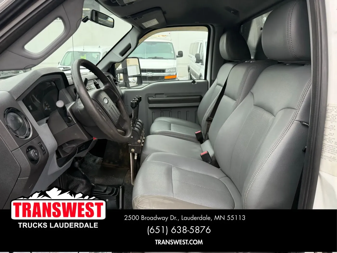 2011 Ford Super Duty F-450 XL | Photo 4 of 20