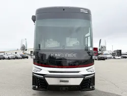 2024 Newmar King Aire 4596 | Thumbnail Photo 23 of 31