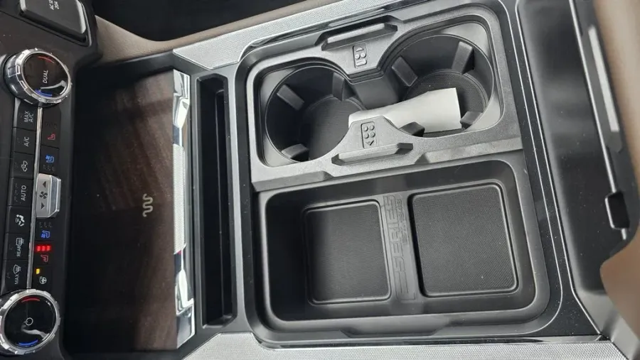 2026 Ford Super Duty F-250 | Photo 36 of 43