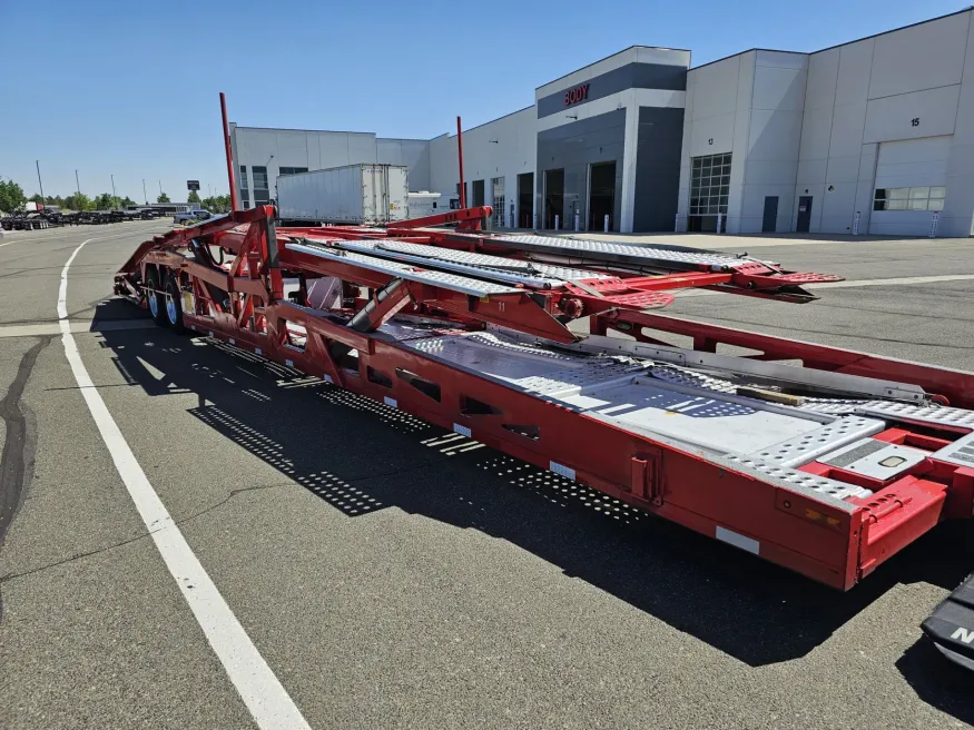 2020 Western Star 4900FA | Photo 30 of 34