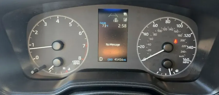 2024 Toyota Corolla | Photo 18 of 28