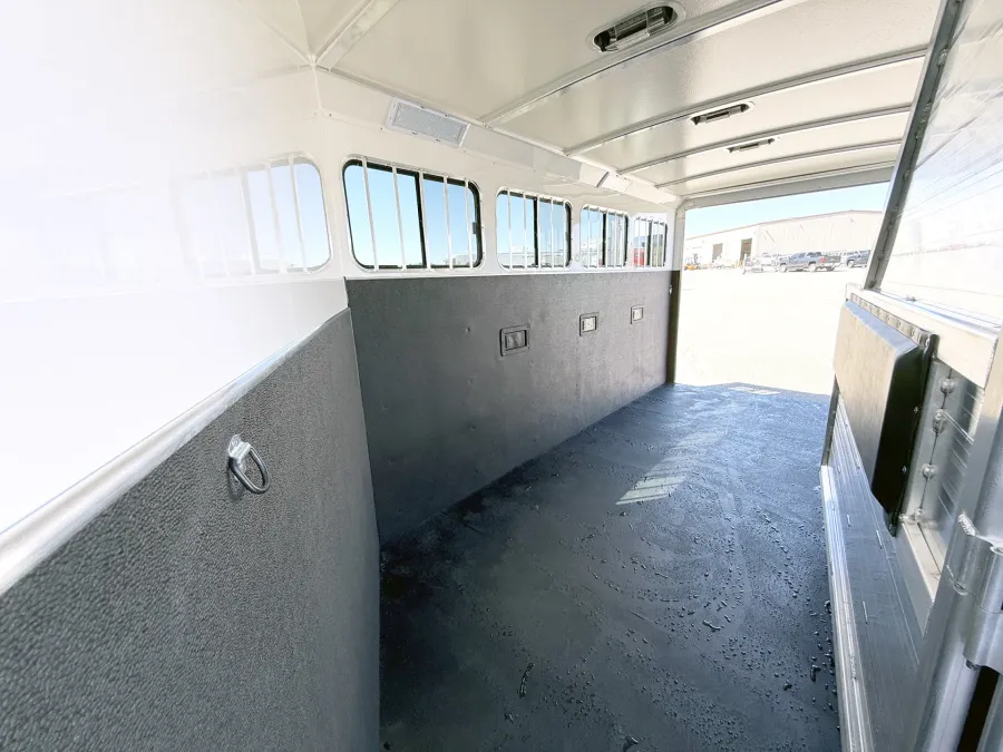 2026 Cimarron Norstar 4HGN | Photo 15 of 17