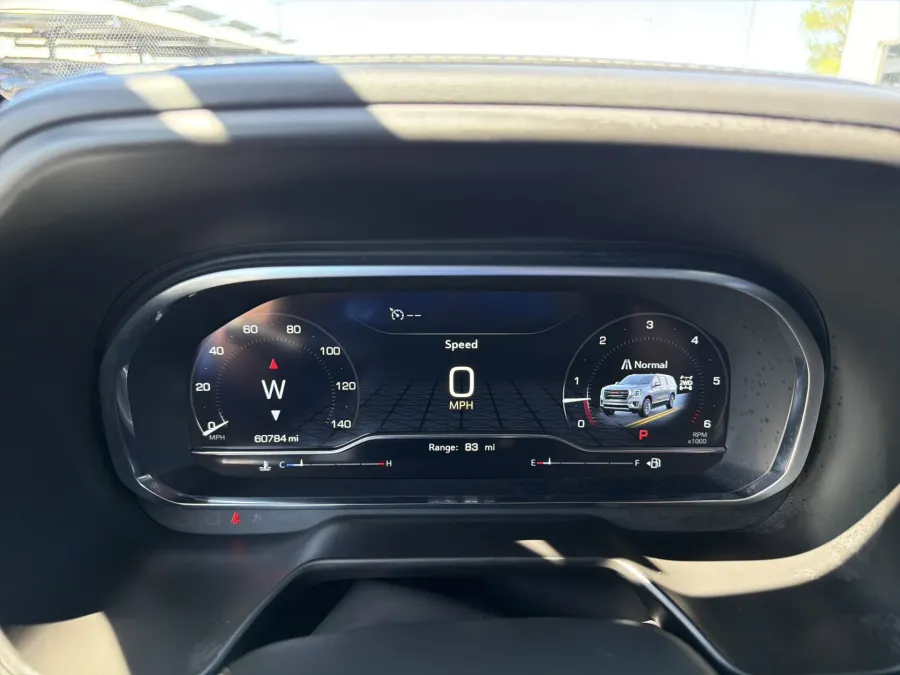 2024 GMC Yukon XL SLT | Photo 21 of 22