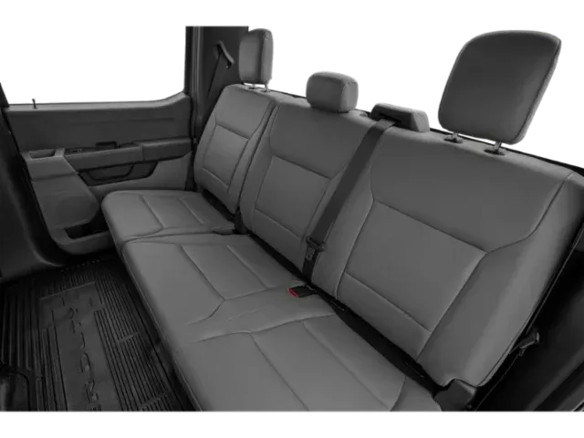 2026 Ford Super Duty F-350 | Photo 9 of 12