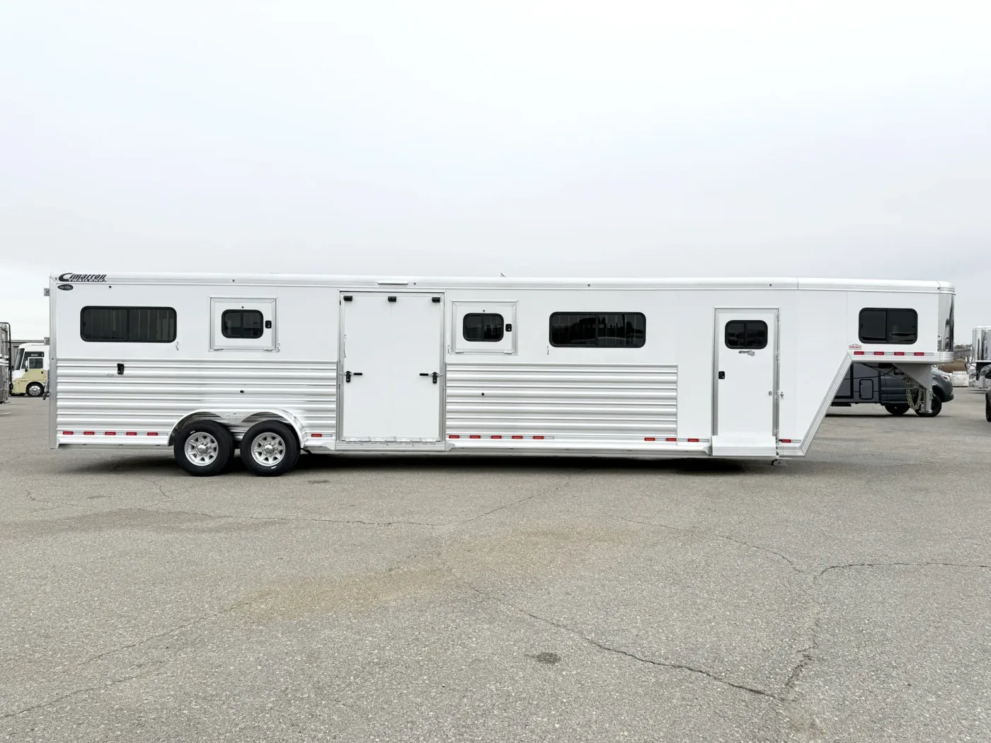 2026 Cimarron Norstar 4HGN Head to Head | Photo 3 of 22