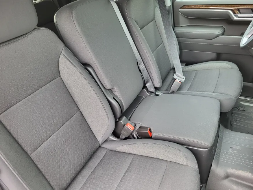 2026 GMC Sierra 1500 Elevation | Photo 12 of 24
