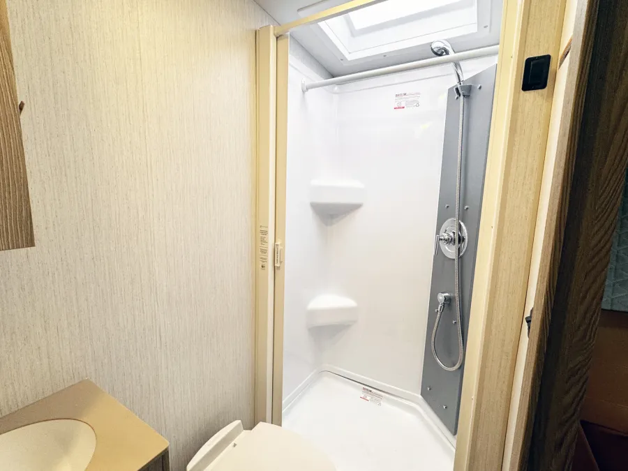 2026 Winnebago Navion 24D | Photo 14 of 24