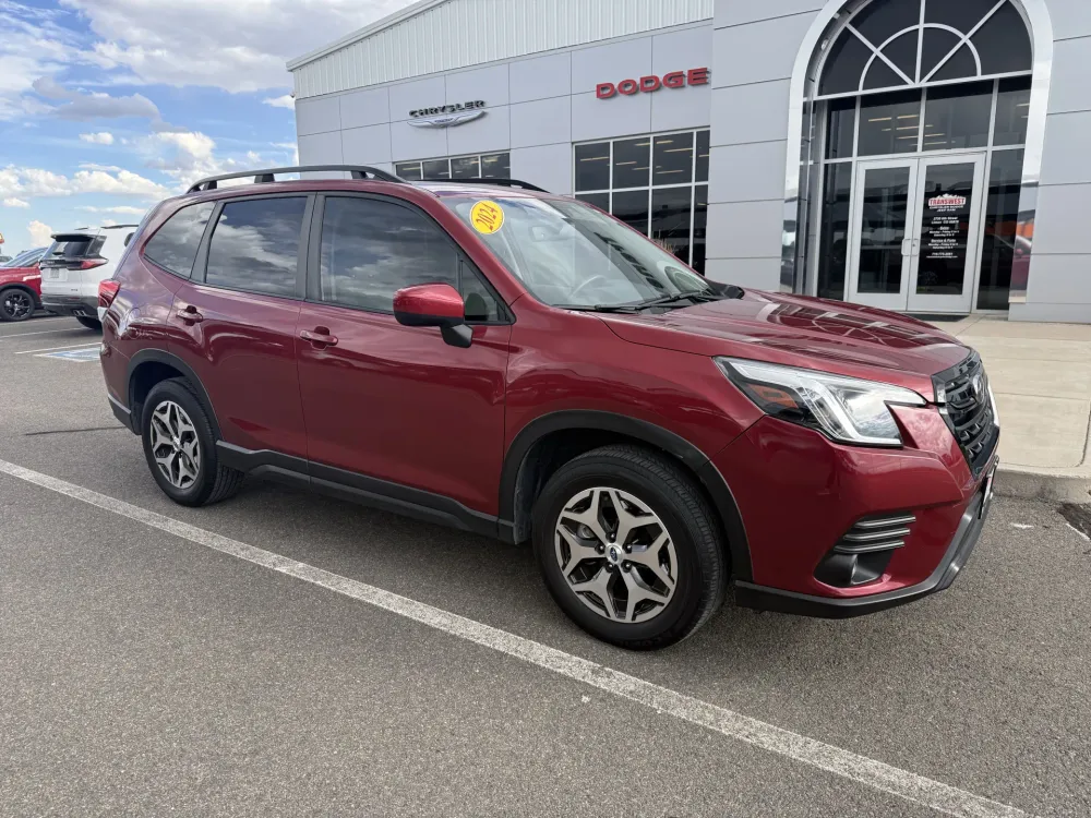 2024 Subaru Forester Premium