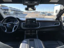 2024 Chevrolet Suburban Premier | Thumbnail Photo 14 of 23