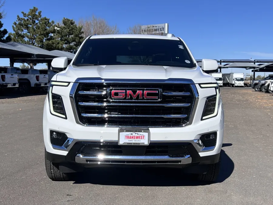 2026 GMC Yukon Elevation | Photo 4 of 29
