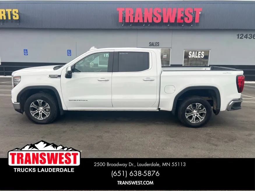 2025 GMC Sierra 1500 SLT | Photo 9 of 16