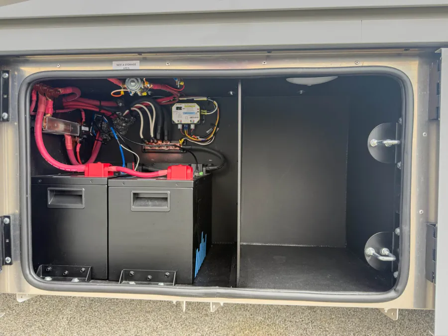 2026 Renegade Veracruz 32VDS | Photo 30 of 34