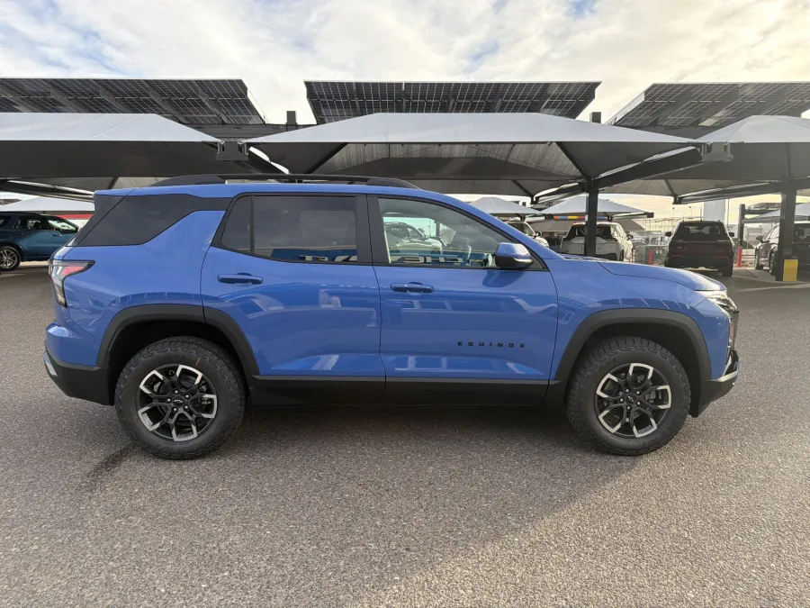2026 Chevrolet Equinox FWD Activ | Photo 5 of 20