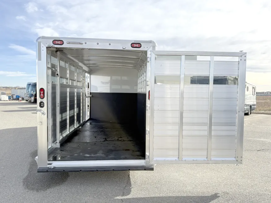 2026 Cimarron Lonestar Stock | Photo 10 of 17