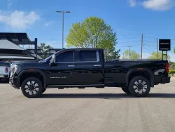 2024 GMC Sierra 2500HD Denali | Thumbnail Photo 3 of 25