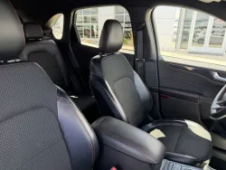 2024 Ford Escape ST-Line | Thumbnail Photo 14 of 24