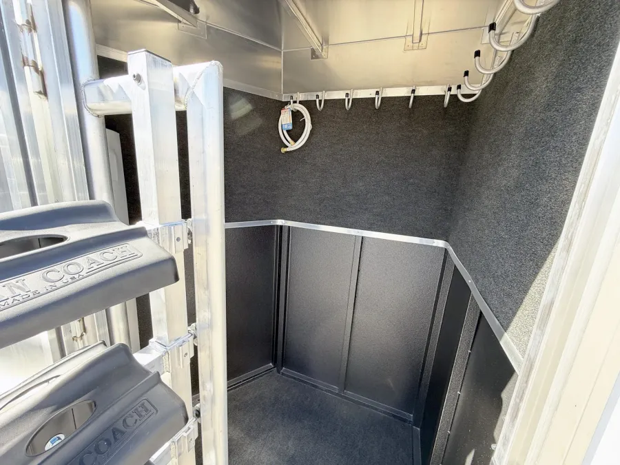 2025 Logan Coach Bullseye 4HGN | Photo 9 of 17