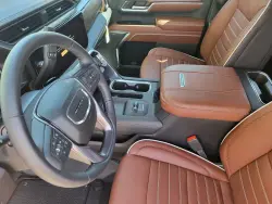 2026 GMC Sierra 2500HD Denali Ultimate | Thumbnail Photo 11 of 25