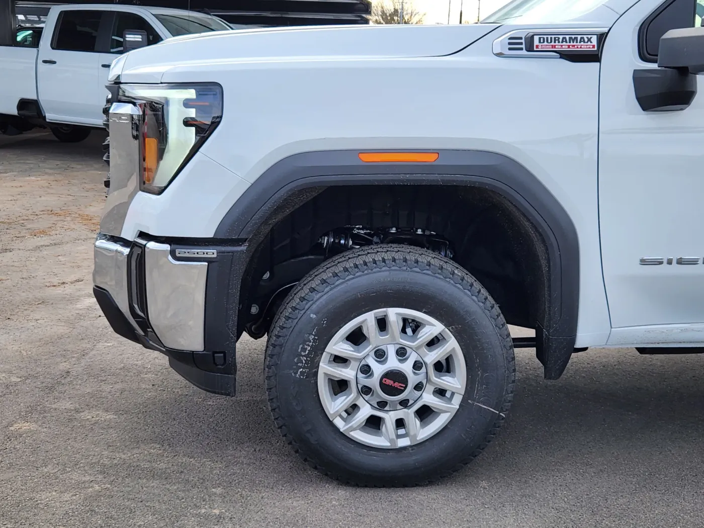 2026 GMC Sierra 2500HD Pro | Photo 5 of 23