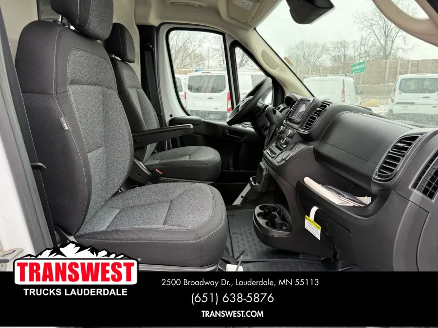 2024 RAM ProMaster 2500 Base | Photo 6 of 21