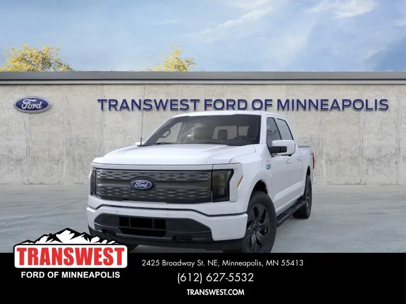 2025 Ford F-150 Lightning Lariat | Photo 1 of 22
