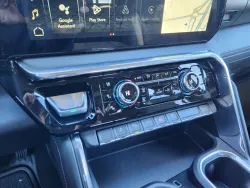 2026 GMC Sierra 2500HD Denali | Thumbnail Photo 27 of 32