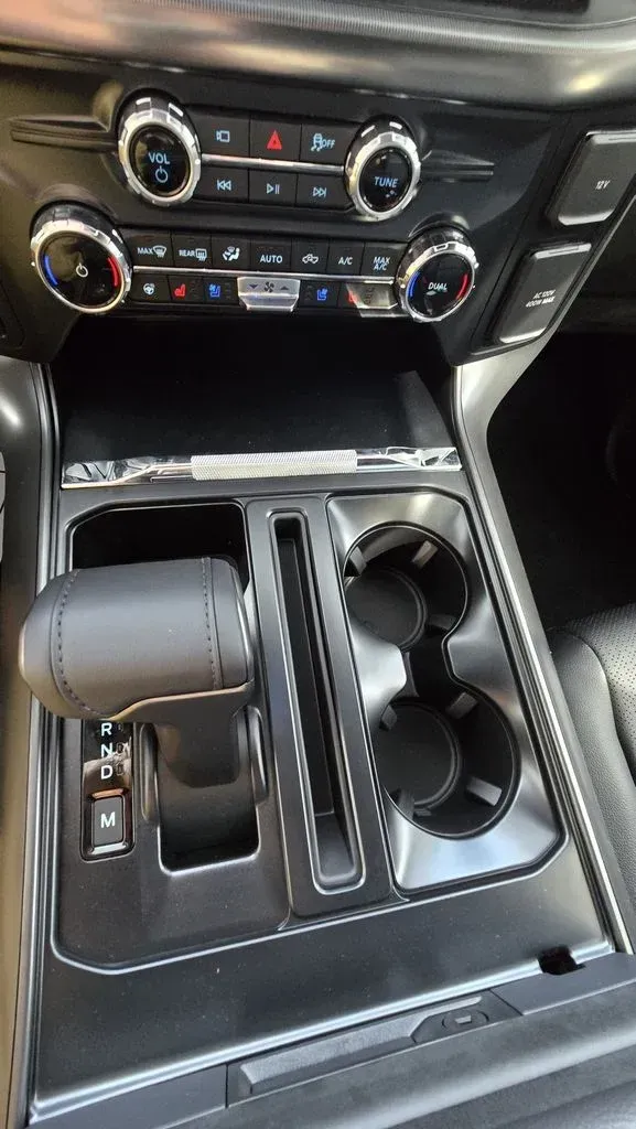 2026 Ford F-150 | Photo 24 of 31