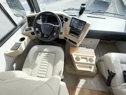 2024 Newmar Bay Star 3626 | Thumbnail Photo 7 of 31