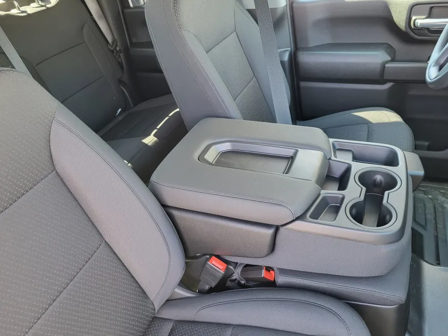 2026 GMC Sierra 2500HD Pro | Photo 11 of 24