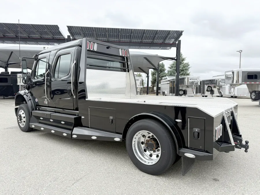 2025 Freightliner M2 106 Plus Summit Hauler | Photo 12 of 22