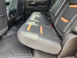 2025 GMC Sierra 2500HD AT4 | Thumbnail Photo 10 of 30