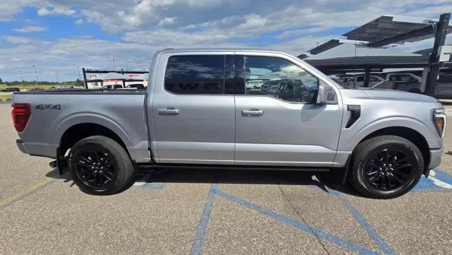 2024 Ford F-150 | Photo 6 of 28