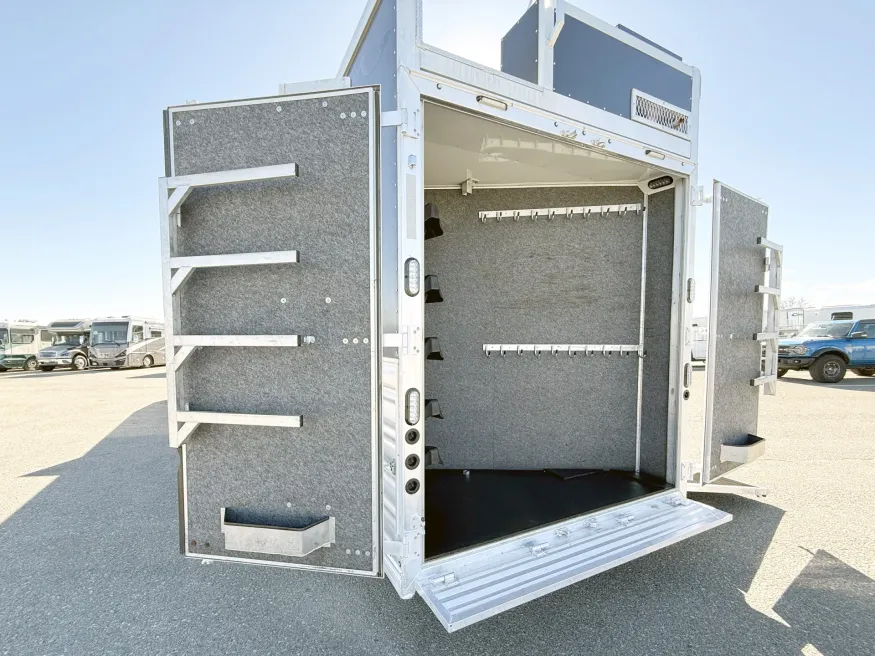 2022 Lakota Bighorn 6HLQ | Photo 18 of 26