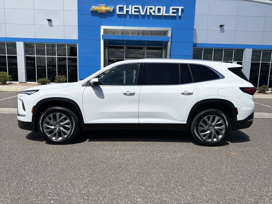 2025 Buick Enclave Preferred 