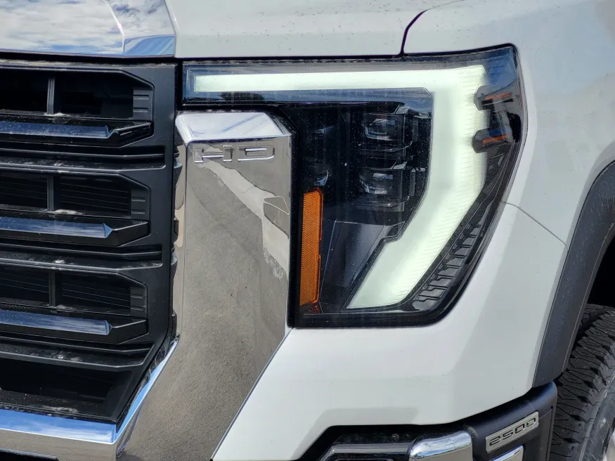 2026 GMC Sierra 2500HD Pro | Photo 7 of 24