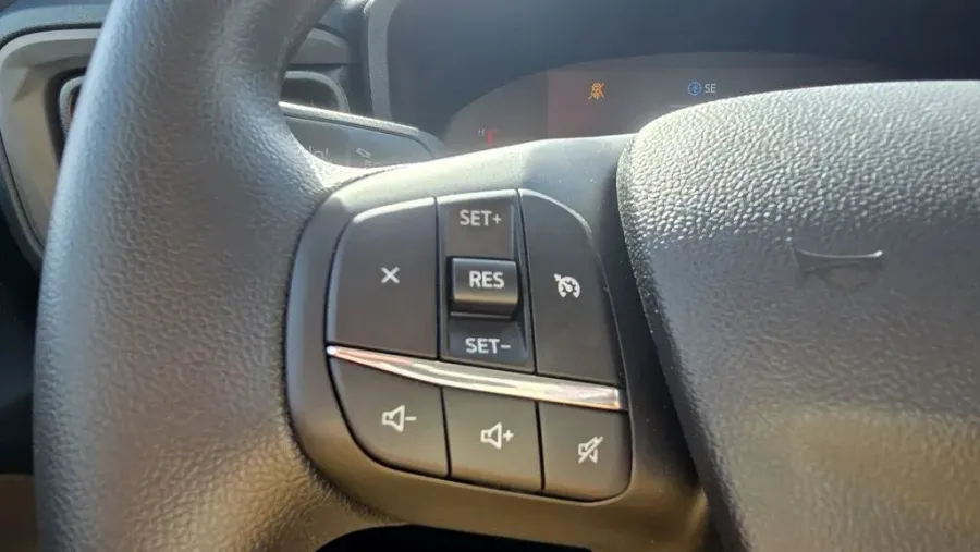 2026 Ford Maverick | Photo 13 of 26